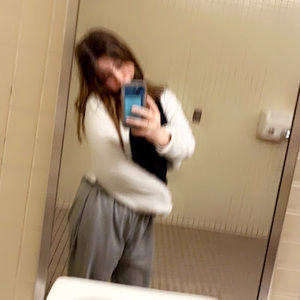 Meet your Posher, Kati